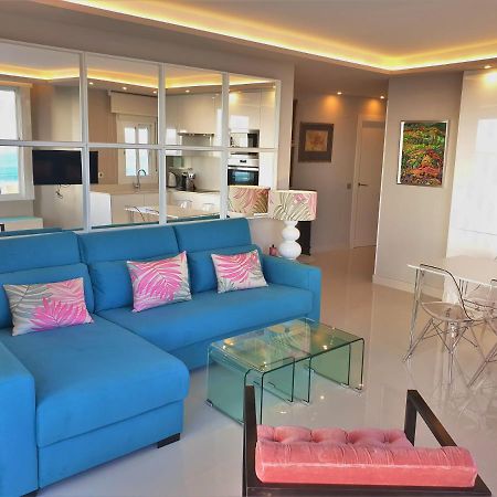 Fabulous Apartment In Front Of Sea & Marina With Incredible Views エステポナ エクステリア 写真
